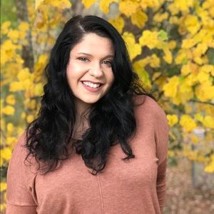 Meet your Posher, Lynnsey